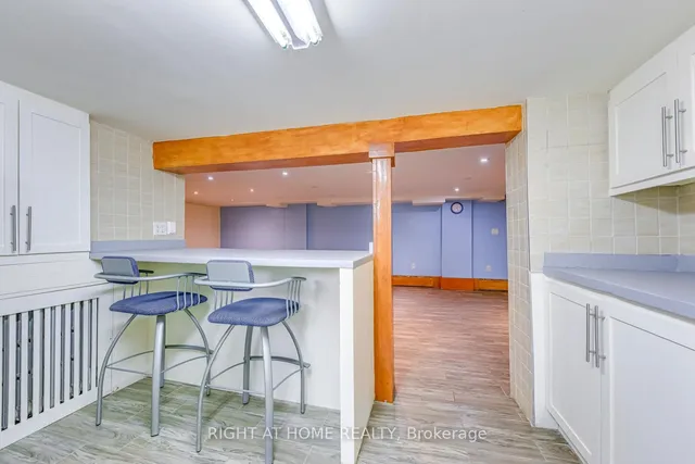 Additional image 35 of 27 Barker Ave