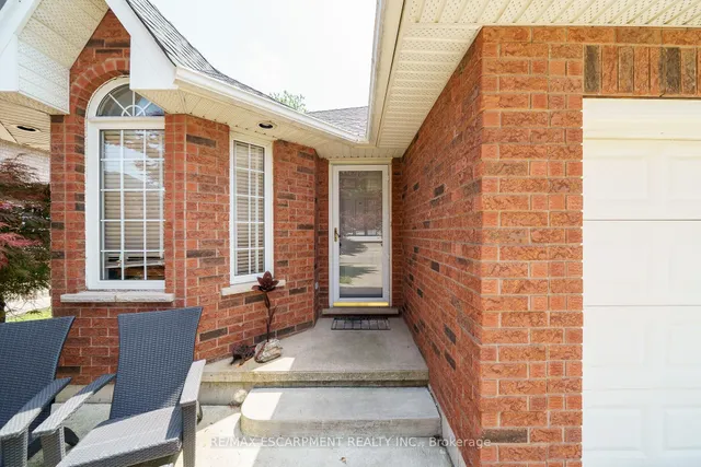 房产图片 3 - 67 Jeremy St