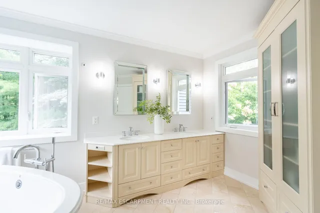 Additional image 18 of 6618 Carriage Tr