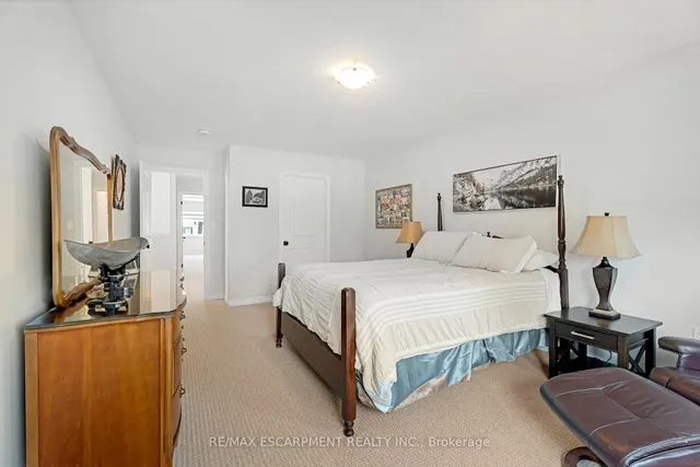 Additional image 24 of 19 Welch Lane