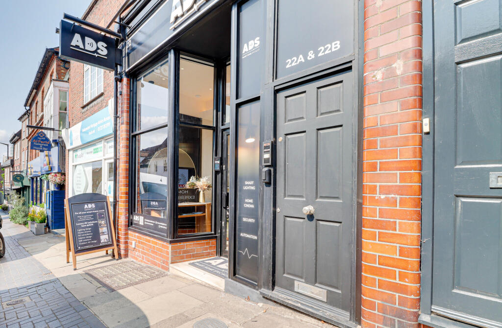 Holywell Hill, St. Albans, Hertfordshire, AL1