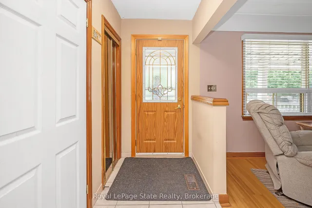 Additional image 8 of 327 East 42nd St