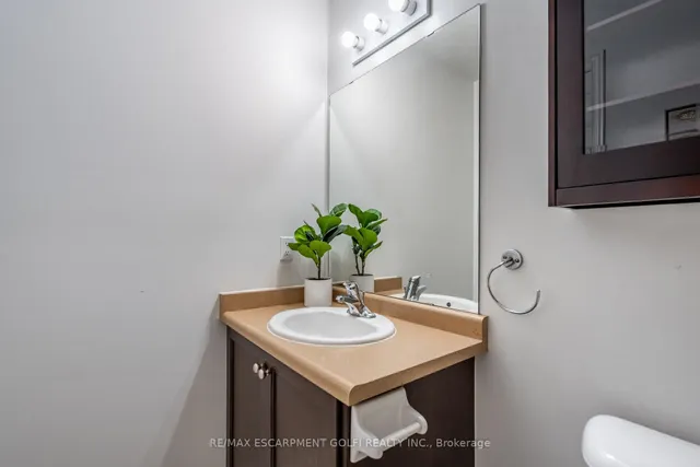 房产图片 22 - 151 Green Rd 单元 26