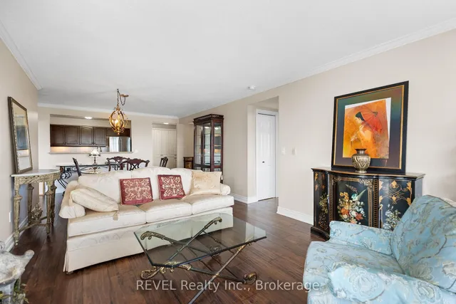 Additional image 14 of 442 Maple Ave Unit 905