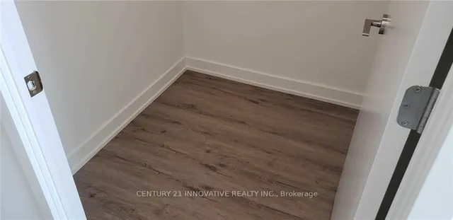 Additional image 11 of 15 Queens Quay Unit 2403