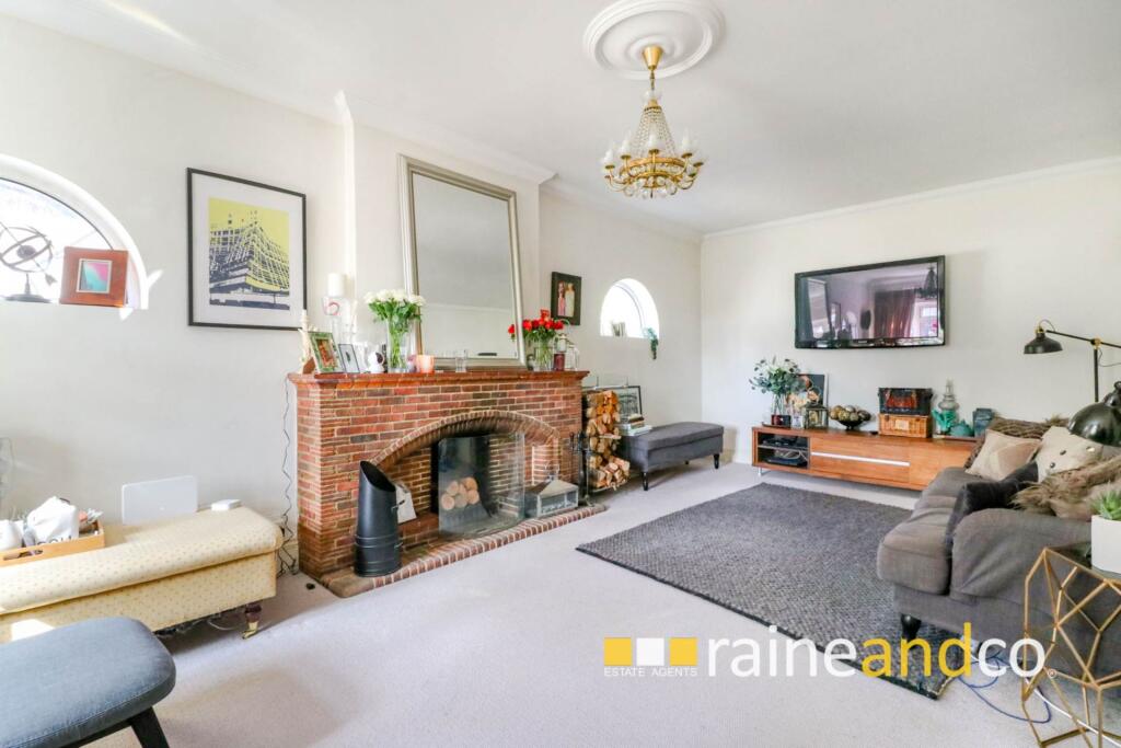 Additional image 4 of Georges Wood Road, Brookmans Park