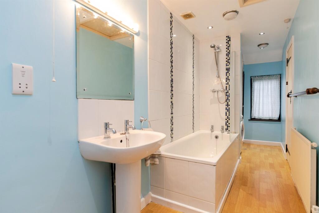 Additional image 16 of Hobbs Hill, Welwyn