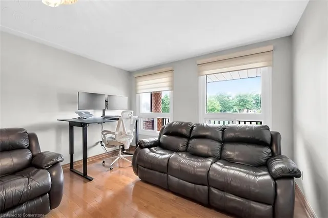 Additional image 19 of 130 Vittorito Ave