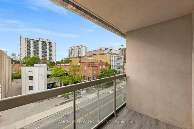 Additional image 13 of 195 Merton St Unit 515