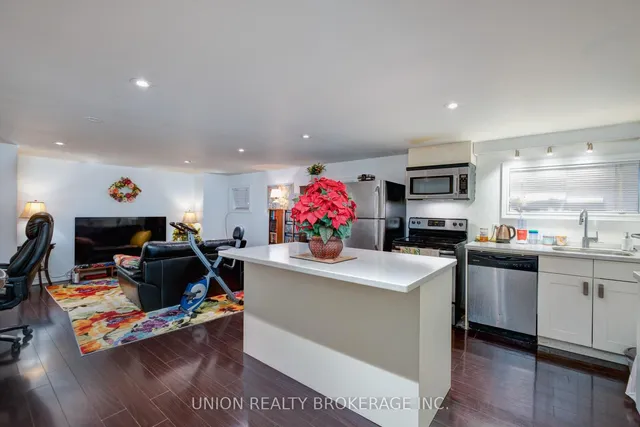 Additional image 14 of 11 Bonfield Ave