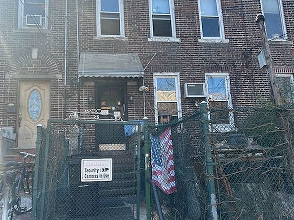 25 Van Dam St, Brooklyn, NY 11222