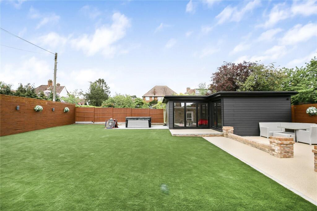 Additional image 4 of The Grove, Brookmans Park, Hertfordshire, AL9