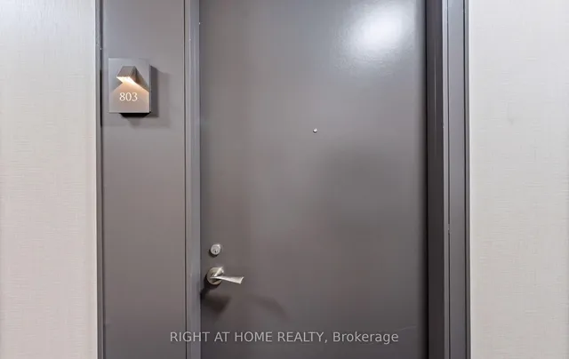 Additional image 4 of 2230 Lake Shore Blvd Unit 803