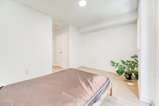 房产图片 31 - 加拿大多伦多110 Canon Jackson Dr 单元104