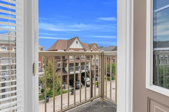 Additional image 27 of 14 Kayak Hts