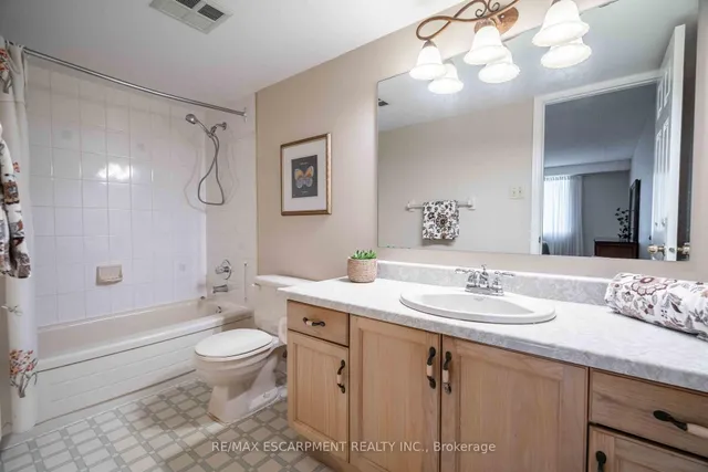 房产图片 29 - 416 Limeridge Rd 单元 216