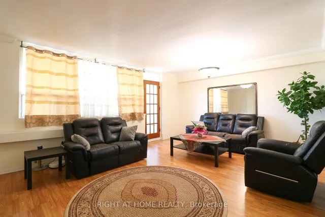 Additional image 3 of 3420 Eglinton Ave Unit 407