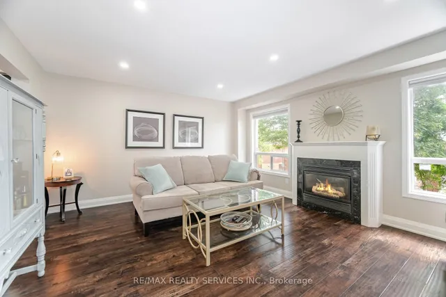 Additional image 4 of 2 Clay Brick Crt Unit 21