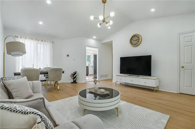 Additional image 8 of 95 General Dr