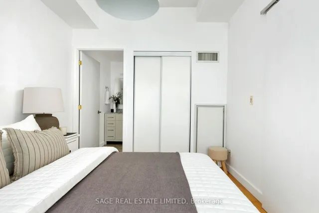 Additional image 18 of 601 Kingston Rd Unit 512