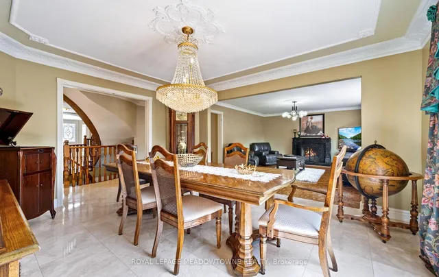 Additional image 11 of 36 Shadywood Rd