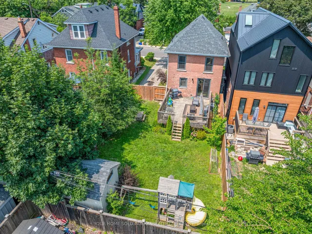 Additional image 33 of 209 Rothsay Ave