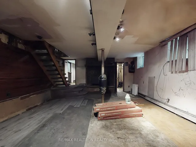 Additional image 28 of 780 Pape Ave