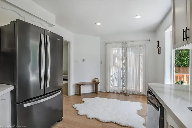 Additional image 16 of 95 General Dr