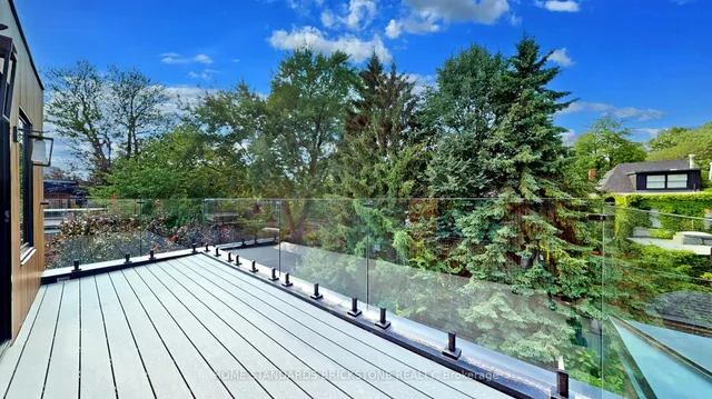 Additional image 48 of 38 Elgin Ave