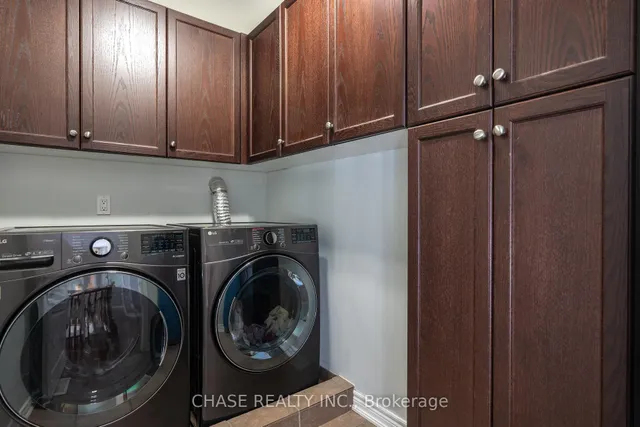 Additional image 33 of 63 Holkham Ave