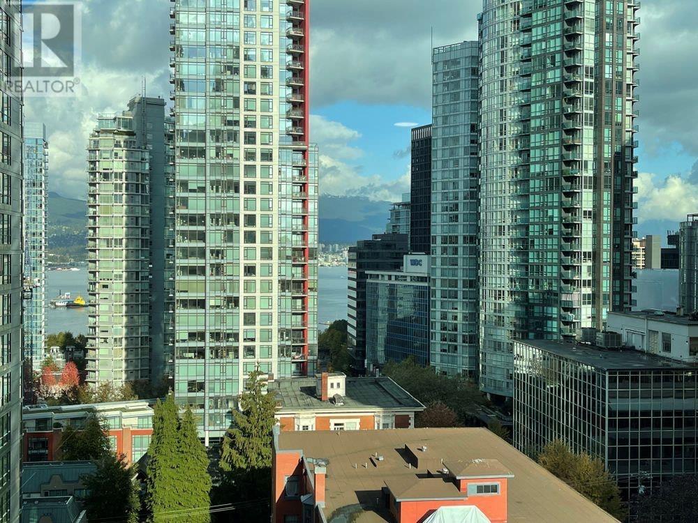 1203 1200 GEORGIA STREET|Vancouver, British Columbia V6E4R2