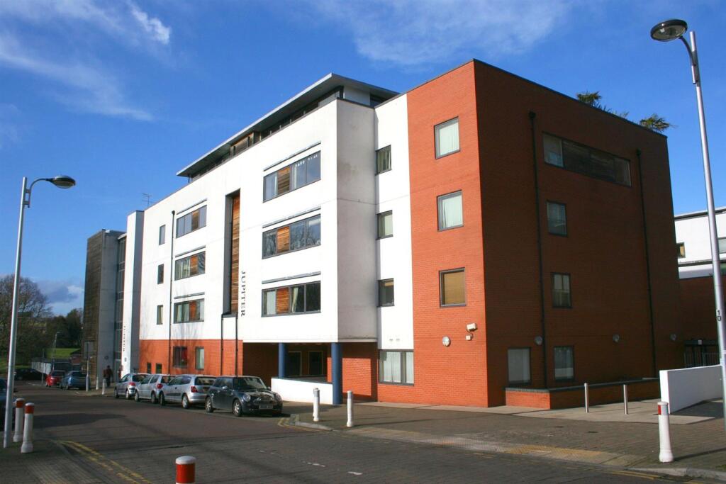 Additional image 5 of Pioneer, 42 Ryland Street