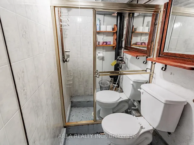 Additional image 25 of 50 Mackenzie Cres