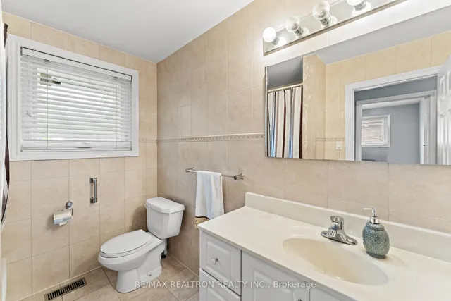 Additional image 18 of 4 Peacham Cres