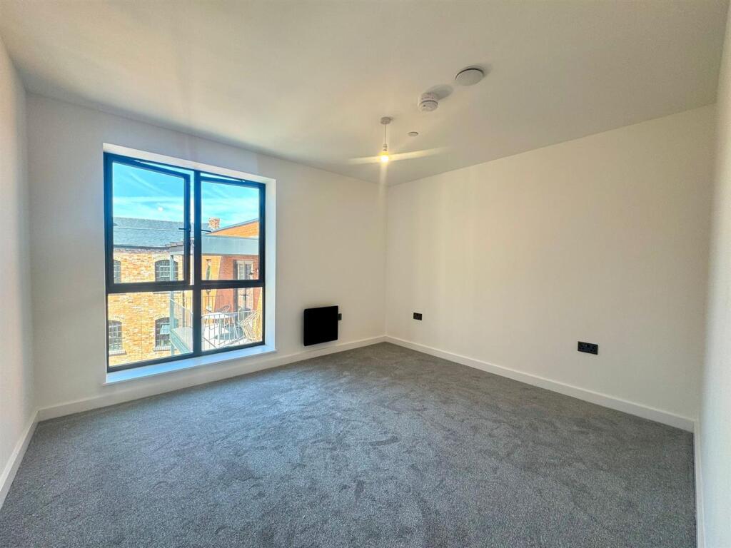 Additional image 6 of 4 Camden Drive, Birmingham
