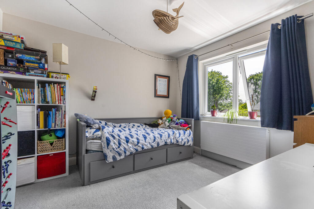 Additional image 10 of Kingshill Avenue, St. Albans, Hertfordshire, AL4