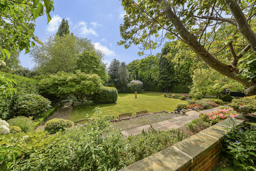 Additional image 31 of Woodbourne Road, Harborne