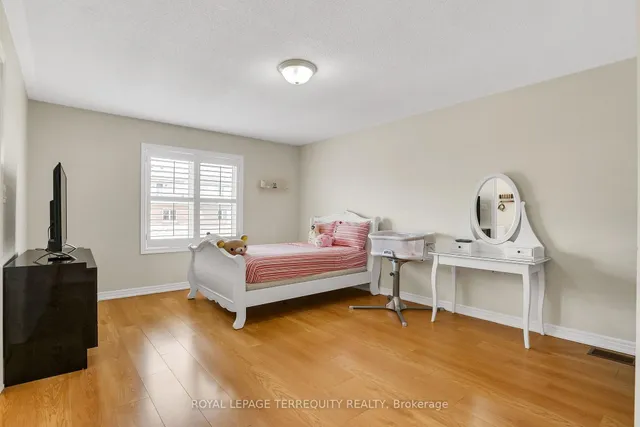 Additional image 15 of 20 Herzberg Gdns