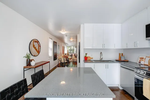 Additional image 14 of 301 Victoria Park Ave