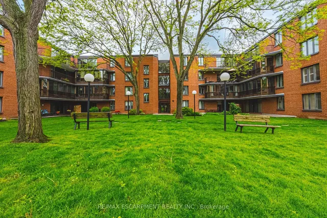 Additional image 33 of 150 WILSON St Unit 215