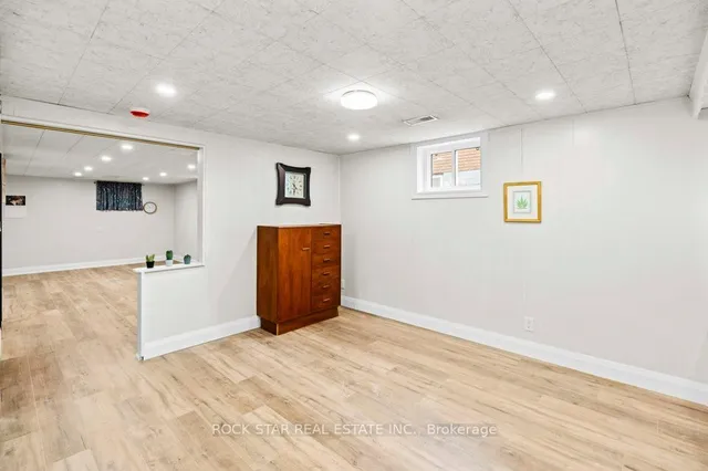 Additional image 26 of 25 Greeningdon Dr