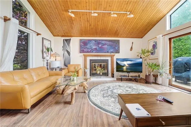 Additional image 6 of 627 Millgrove Sideroad