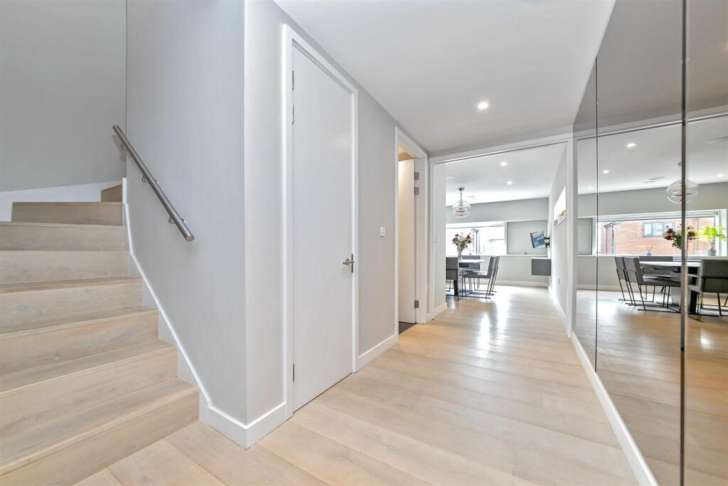 Additional image 12 of London Road, St. Albans