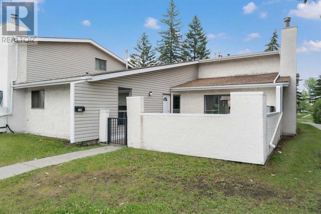 2209, 3500 Varsity Drive NW|Calgary, Alberta T2L1Y3