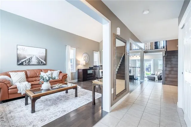 Additional image 4 of 94 Pinehill Dr