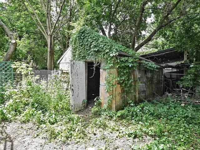 Additional image 48 of 778 Pape Ave