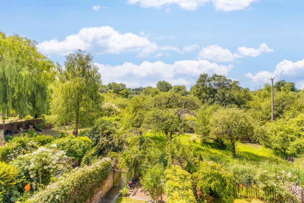 Additional image 22 of Codicote Road, Welwyn, AL6
