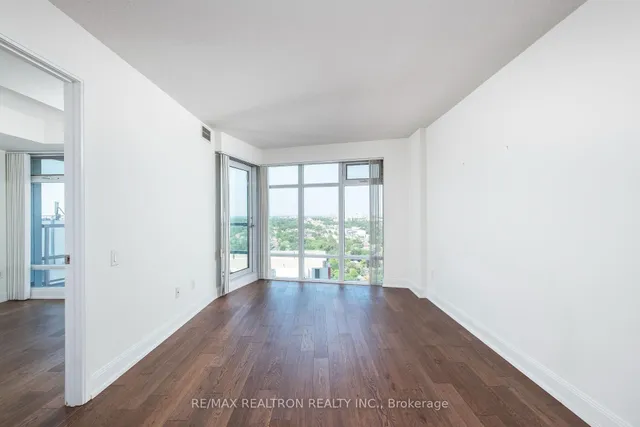 Additional image 11 of 2181 Yonge St Unit 2706