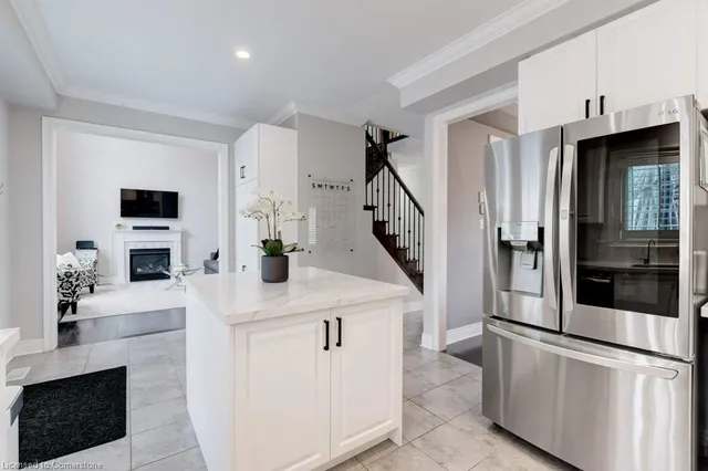 Additional image 19 of 23 Matthew St