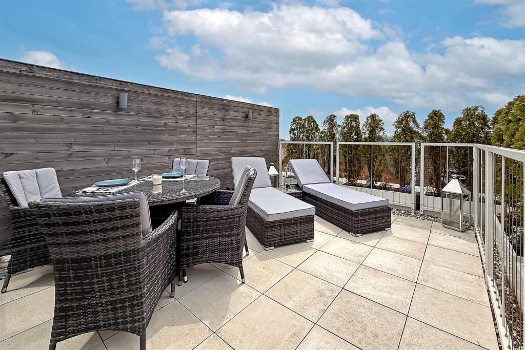 Additional image 31 of London Road, St. Albans